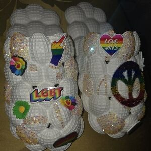 White PROUD  bubble slides 10 women's🌈🏳️‍🌈